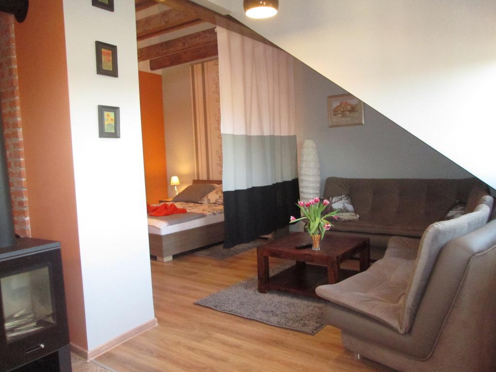 Apartamenty Przy Farze คาชิเมียร์ซ ดอลนี ห้อง รูปภาพ
