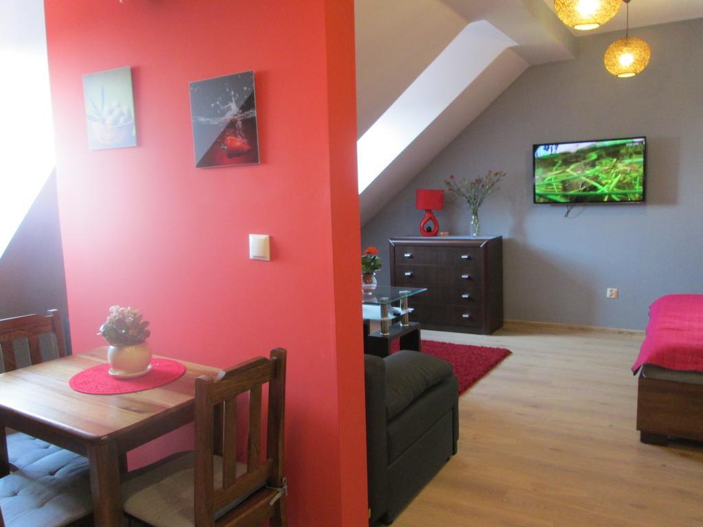 Apartamenty Przy Farze คาชิเมียร์ซ ดอลนี ภายนอก รูปภาพ