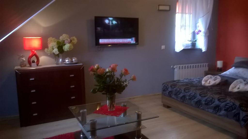 Apartamenty Przy Farze คาชิเมียร์ซ ดอลนี ภายนอก รูปภาพ