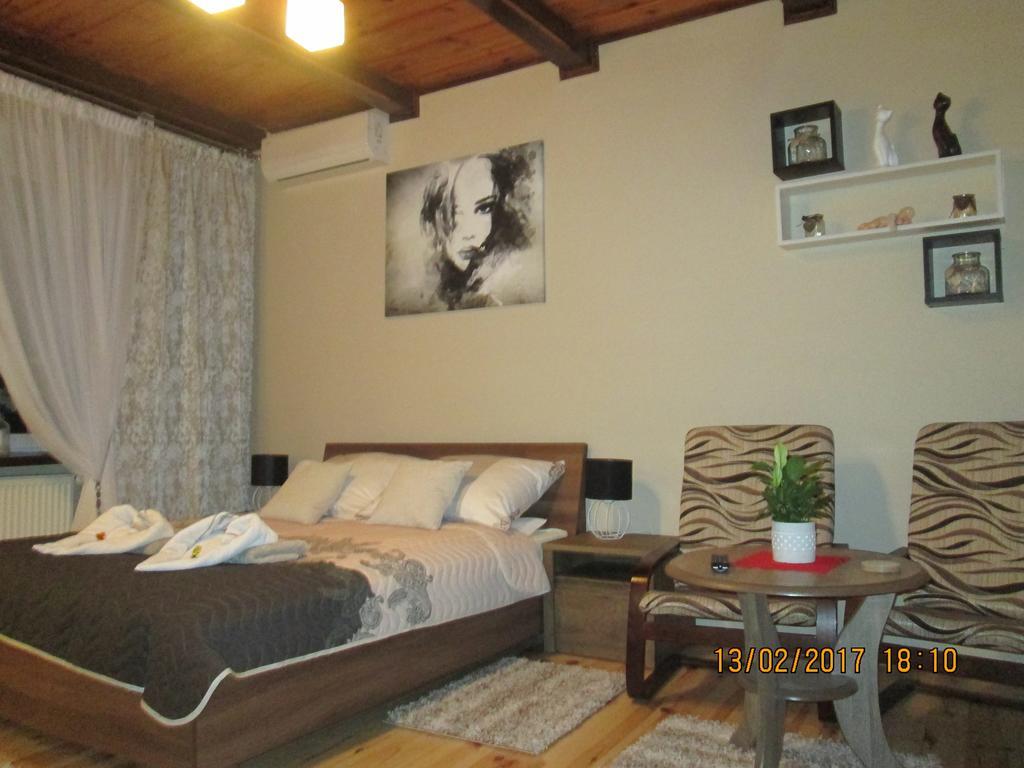 Apartamenty Przy Farze คาชิเมียร์ซ ดอลนี ห้อง รูปภาพ