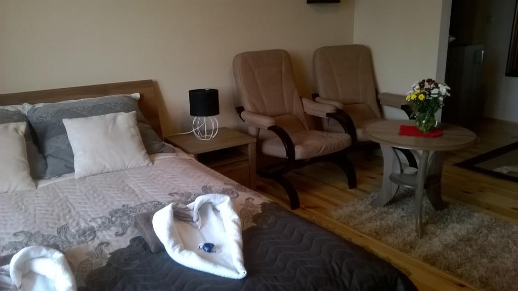 Apartamenty Przy Farze คาชิเมียร์ซ ดอลนี ภายนอก รูปภาพ