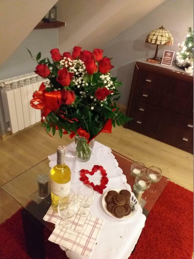 Apartamenty Przy Farze คาชิเมียร์ซ ดอลนี ภายนอก รูปภาพ