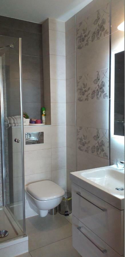 Apartamenty Przy Farze คาชิเมียร์ซ ดอลนี ภายนอก รูปภาพ