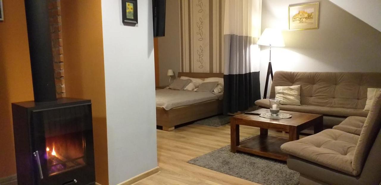 Apartamenty Przy Farze คาชิเมียร์ซ ดอลนี ภายนอก รูปภาพ